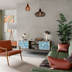 BLOOMY MORNING 2-Door TV Stand in Oak Effect