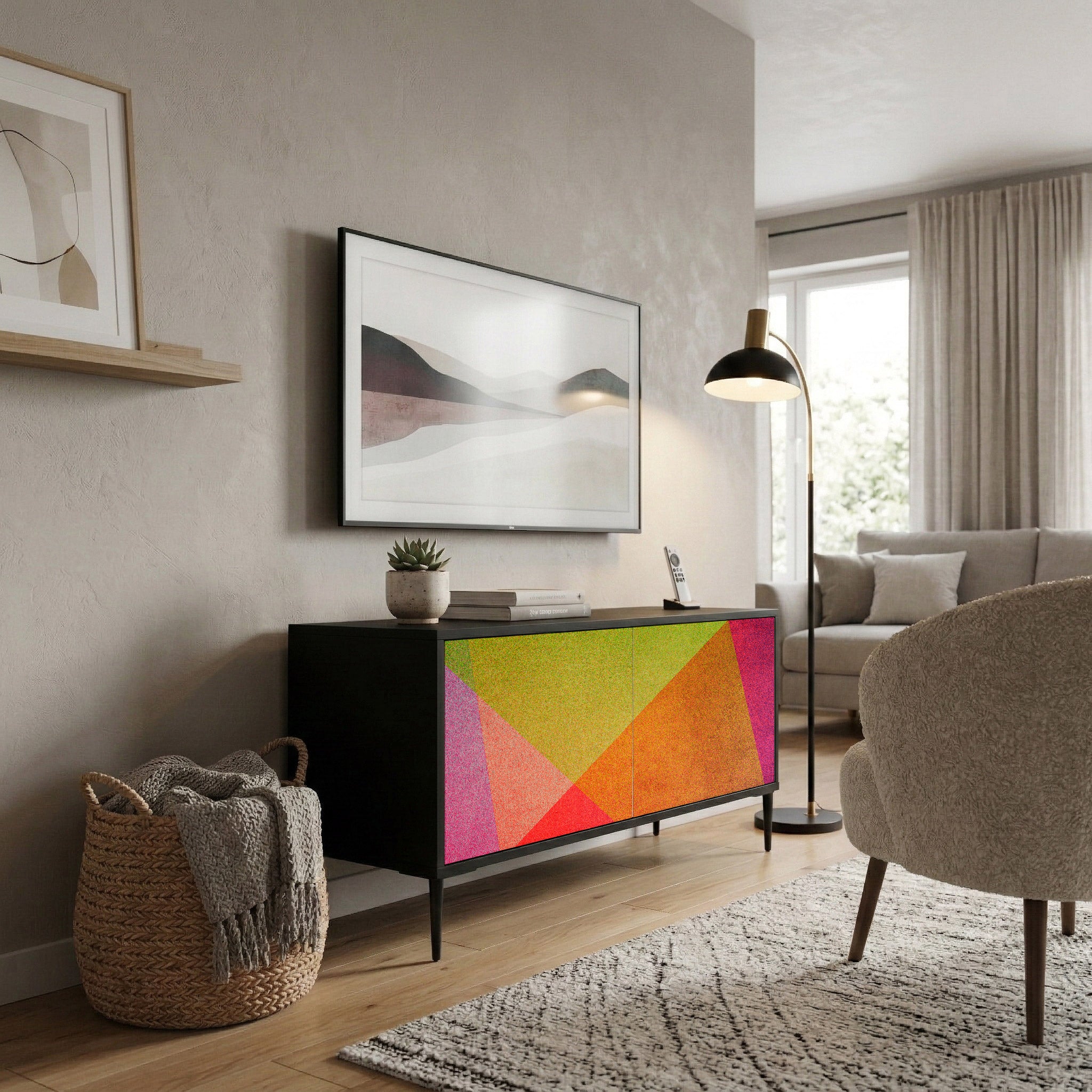 VIVID GEOMETRY Kompakt TV-bänk med 2 dörrar