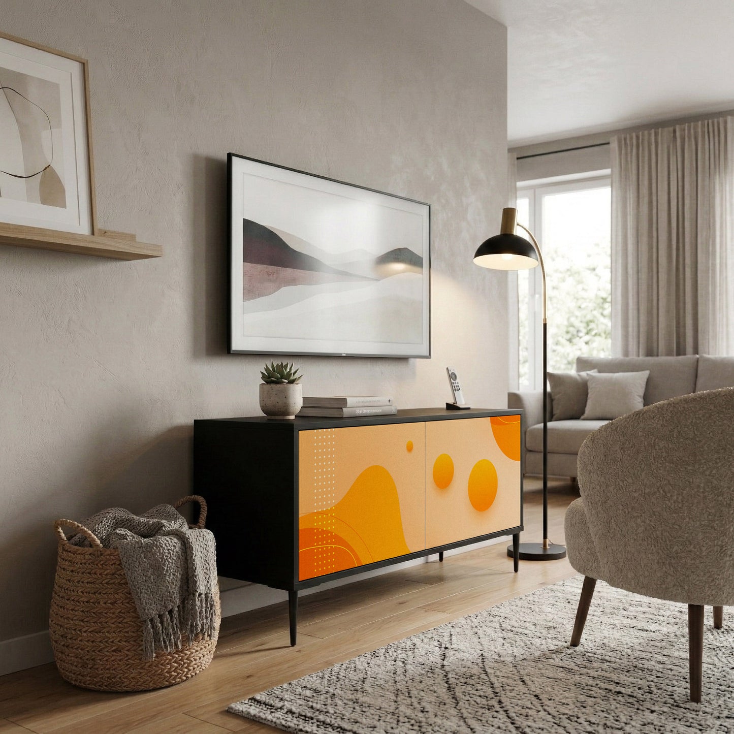 ORANGE ARRANGEMENT Kompakt TV-bänk med 2 dörrar