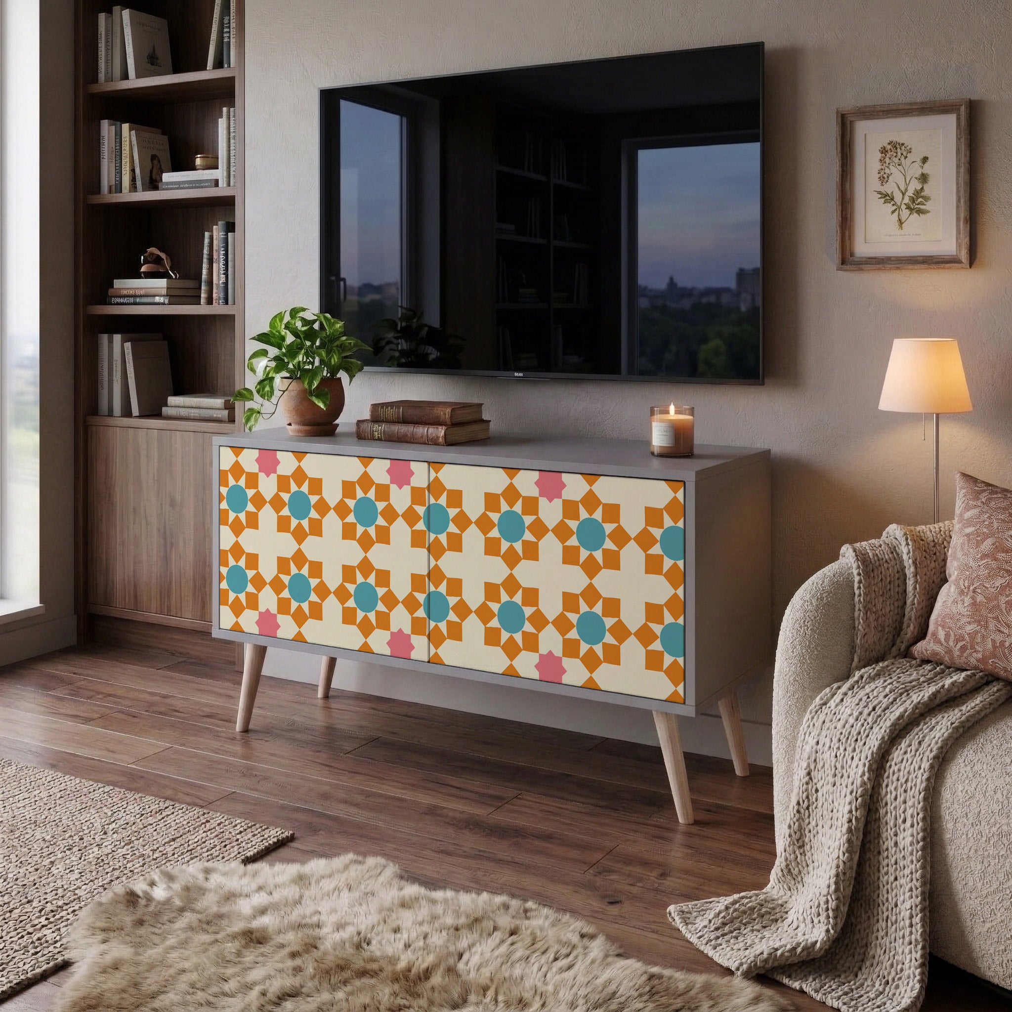 FLORAL DECOR Compact 2-Door TV Cabinet