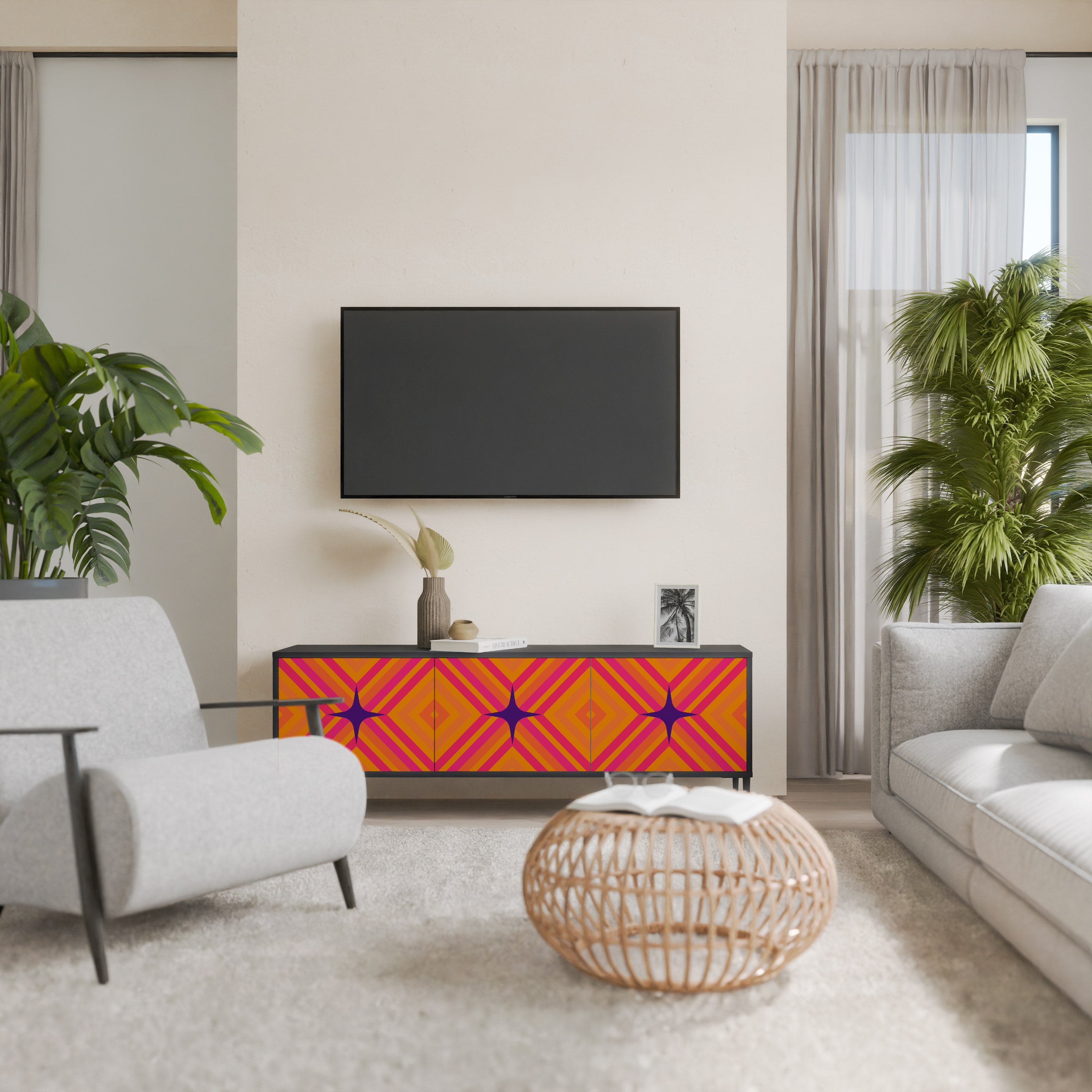 GEOMETRIC BRILLIANCE 3-dörrars TV-bänk i svart finish