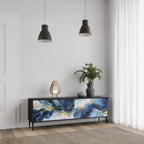 INKY MARBLE 3-dörrars TV-bänk i svart finish