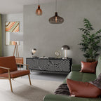 ILLUSIONARISK GALLER 3-dörrars TV-bänk i svart finish