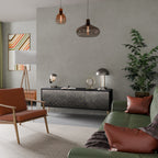 TESSELATED GRÅLIGT 3-dörrars TV-bänk i svart finish