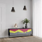 PIANO FANTASY 3-dörrars TV-bänk i svart finish