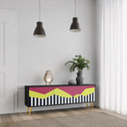 PIANO FANTASY 3-dörrars TV-bänk i svart finish