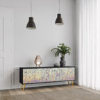 MOSAIC OF COLOURS 3-dörrars TV-bänk i svart finish