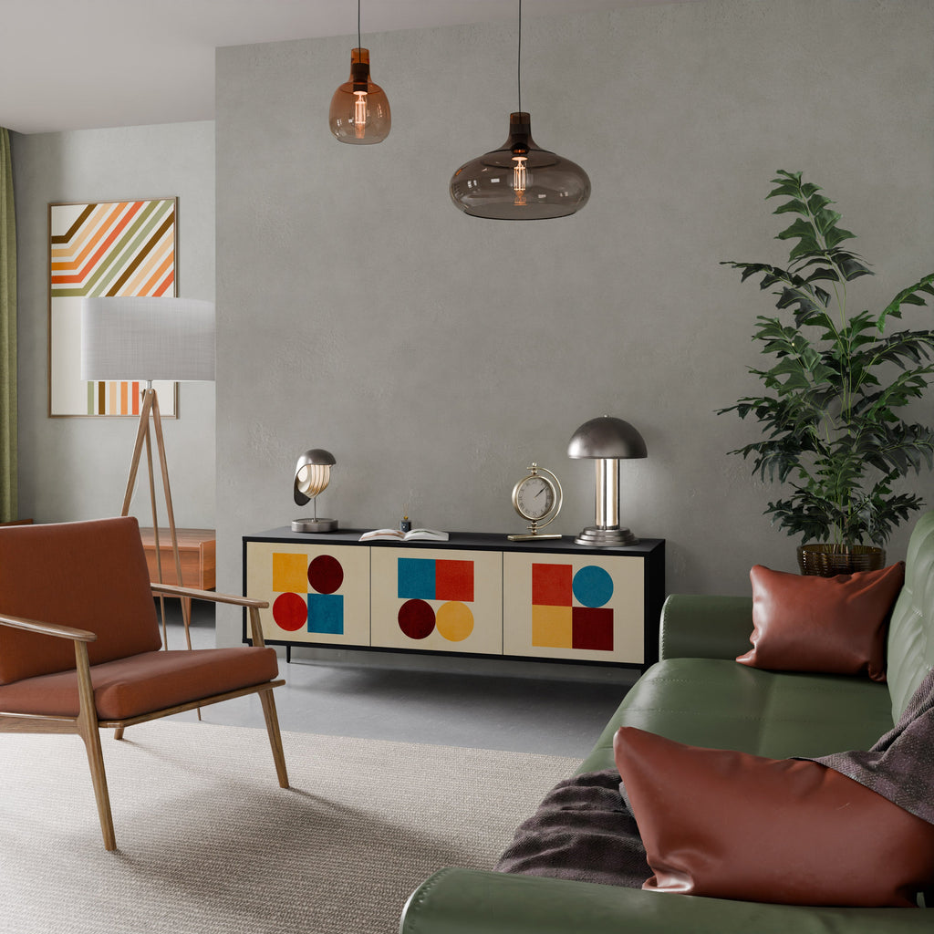 GEOMETRISKT PUSSEL TV-bänk med 3 dörrar i svart finish