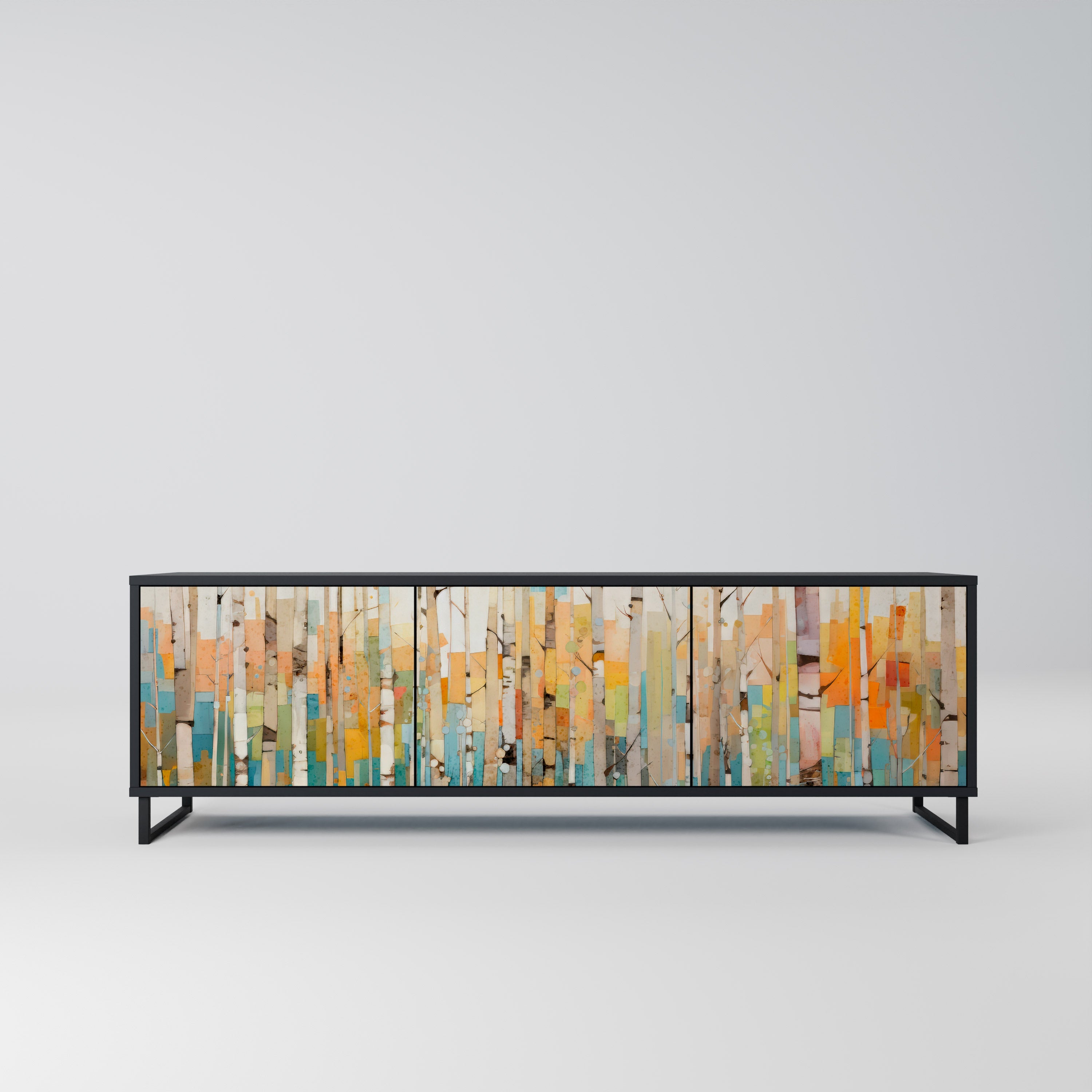 BIRCH KALEIDOSCOPE TV-bänk med 3 dörrar i svart finish