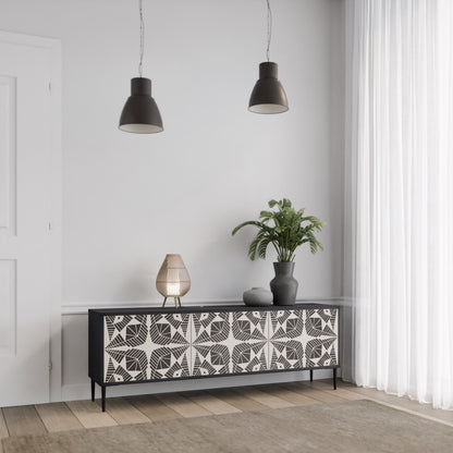 MONOCHROME NEXUS TV-bänk med 3 dörrar i svart finish