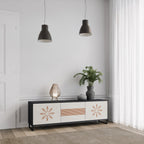 DAILY HARMONY 3-dörrars TV-bänk i svart finish