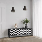 CLASSIC ZIG ZAG 3-dörrars TV-bänk i svart finish