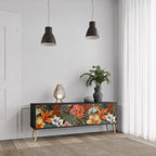 RADIANT FLORA 3-dörrars TV-bänk i svart finish