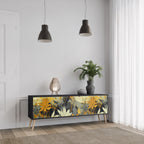 SUNKISSED LILY 3-dörrars TV-bänk i svart finish