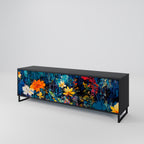 MIDNIGHT BLOSSOM 3-dörrars TV-bänk i svart finish