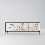 WILD TENDRNESS 3-dörrars TV-bänk i svart finish