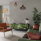 WILDERNESS DASH 3-dörrars TV-bänk i svart finish