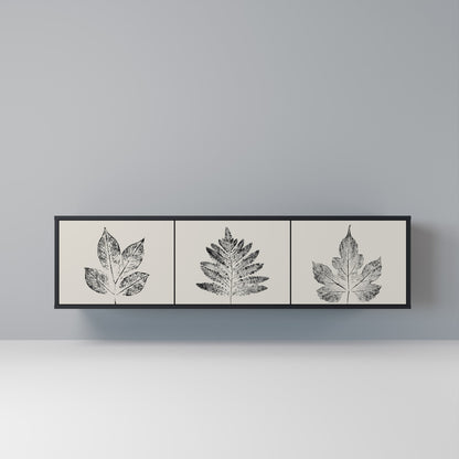 LEAFY STAMPS 3-dörrars TV-bänk i svart finish