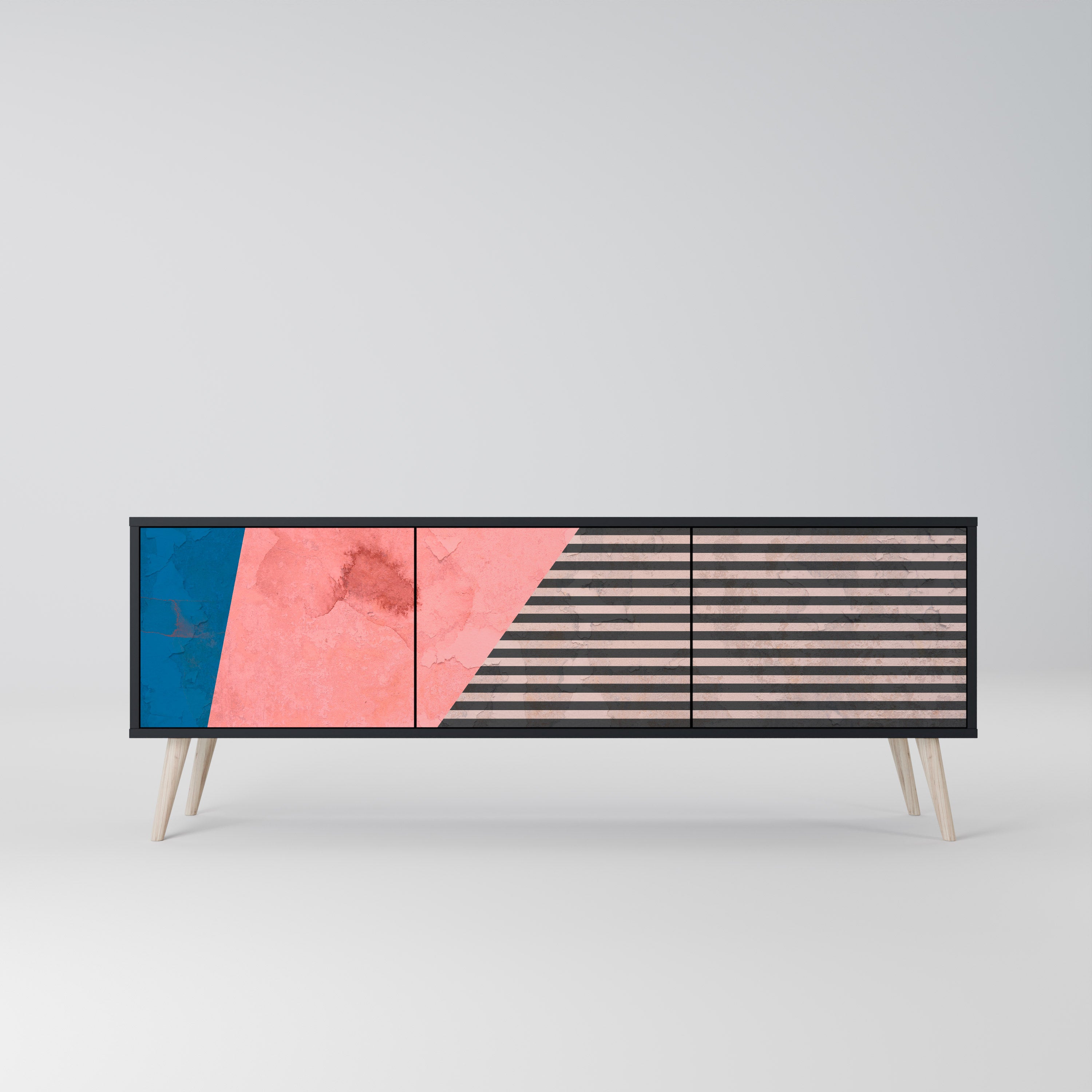GLAMÖR STRIPE 3-dörrars TV-bänk i svart finish