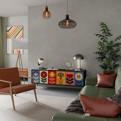 SCANDIC FLOWERET 3-dörrars TV-bänk i svart finish