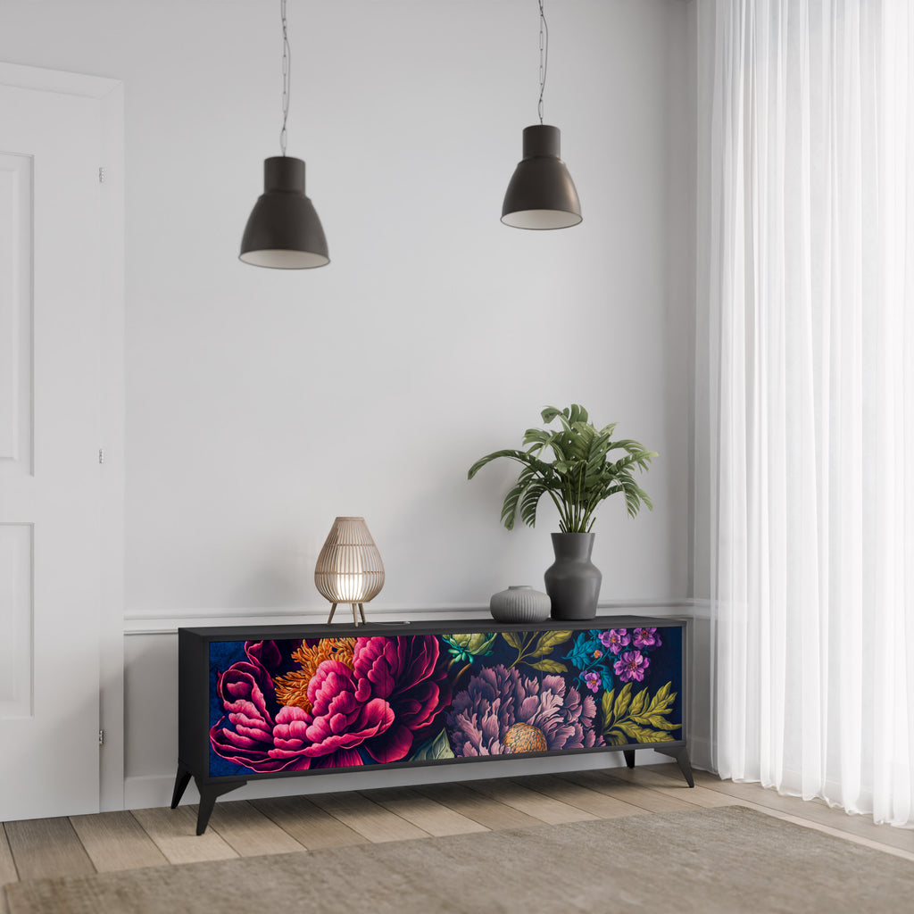 BLOOMING ELEGANCE 3-dörrars TV-bänk i svart finish