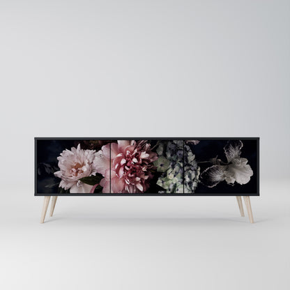 PURE BLOSSOM 3-dörrars TV-bänk i svart finish