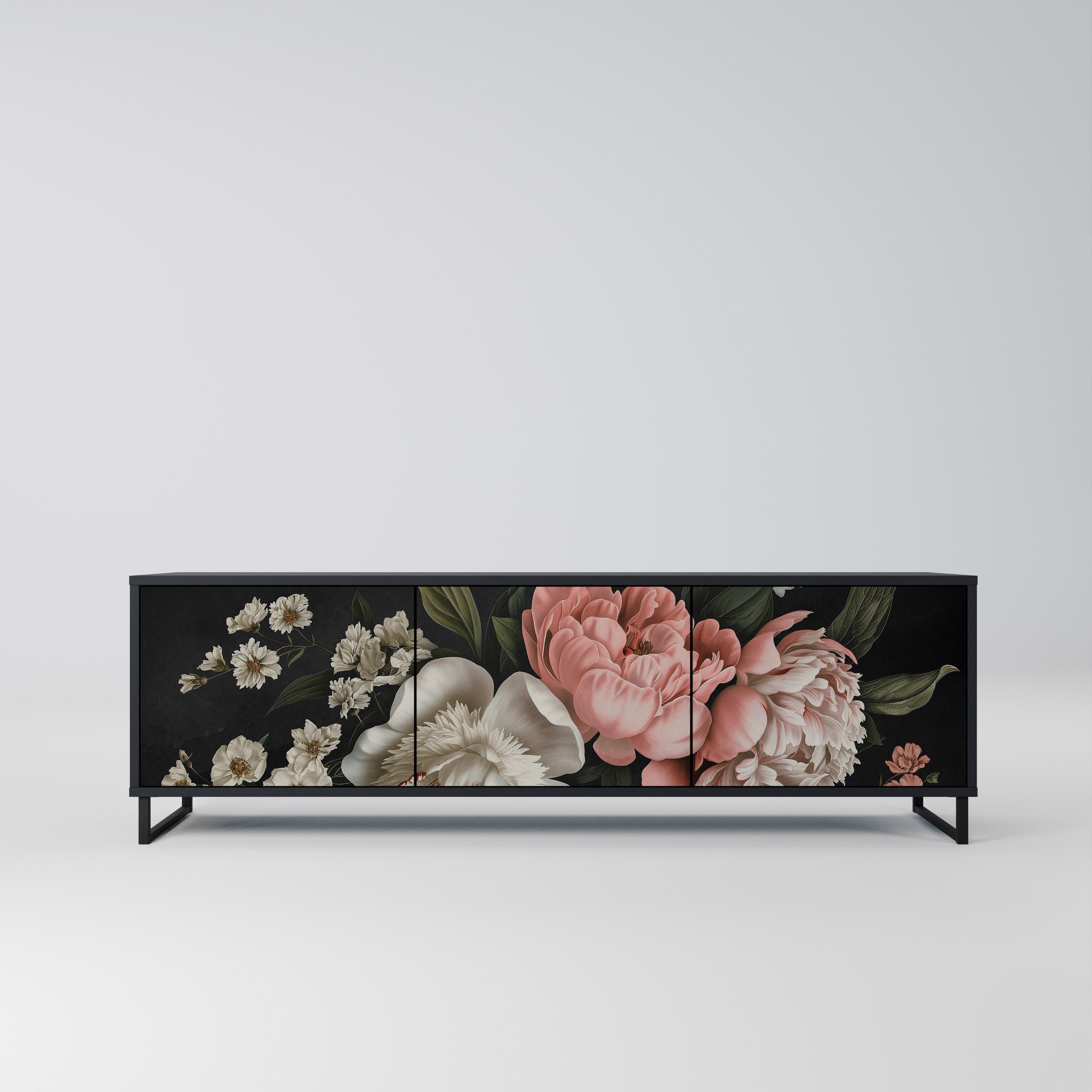 LUSH ELEGANCE 3-dörrars TV-bänk i svart finish