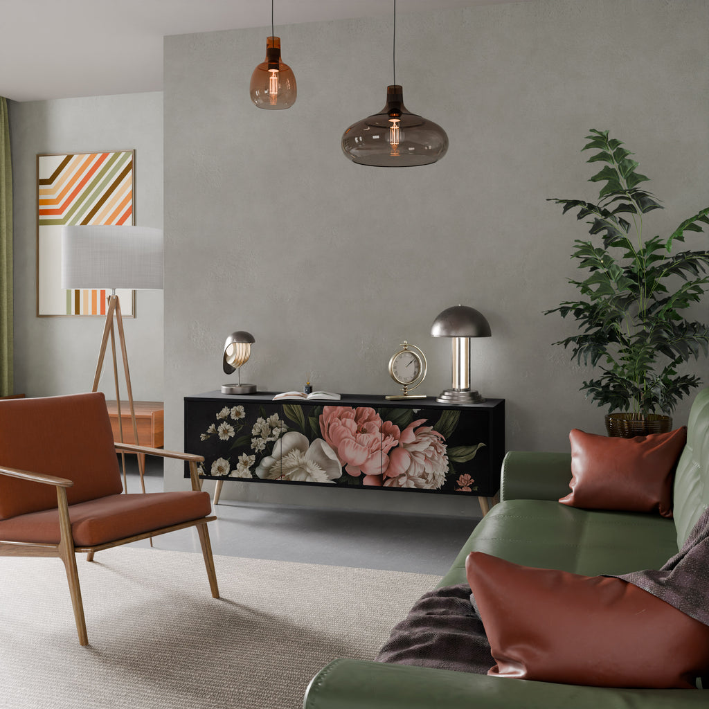 LUSH ELEGANCE 3-dörrars TV-bänk i svart finish