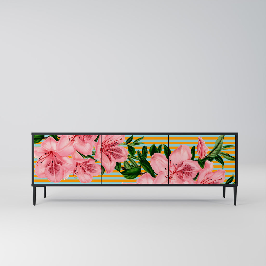 FRAGILE BEAUTY 3-dörrars TV-bänk i svart finish