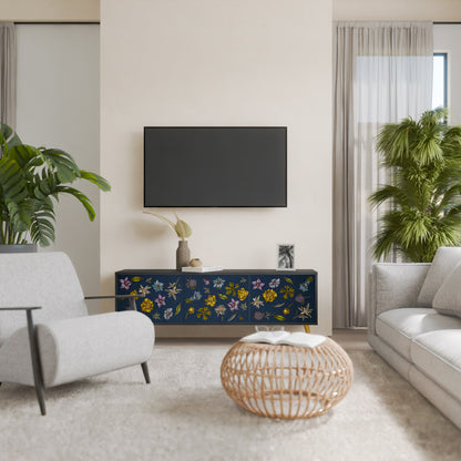 BLOMMOR PÅ MARINBLÅT 3-dörrars TV-bänk i svart finish
