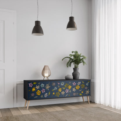 BLOMMOR PÅ MARINBLÅT 3-dörrars TV-bänk i svart finish