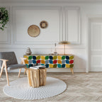 WEIGHTLESS HOURS 3-Door TV Stand in Oak Effect