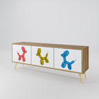 CHILDHOOD MEMORY 3-Door TV Stand in Oak Effect