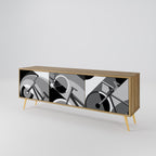 BIKE ENERGY 3-Door TV Stand in Oak Effect