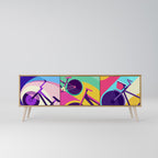 BIKE DREAMS 3-Door TV Stand in Oak Effect