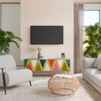 COLORFUL TRIANGLES TV-bänk med 3 dörrar