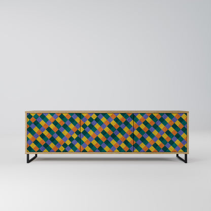 MÅLADE KVADRAT MIX TV-bänk med 3 dörrar i ekeffekt