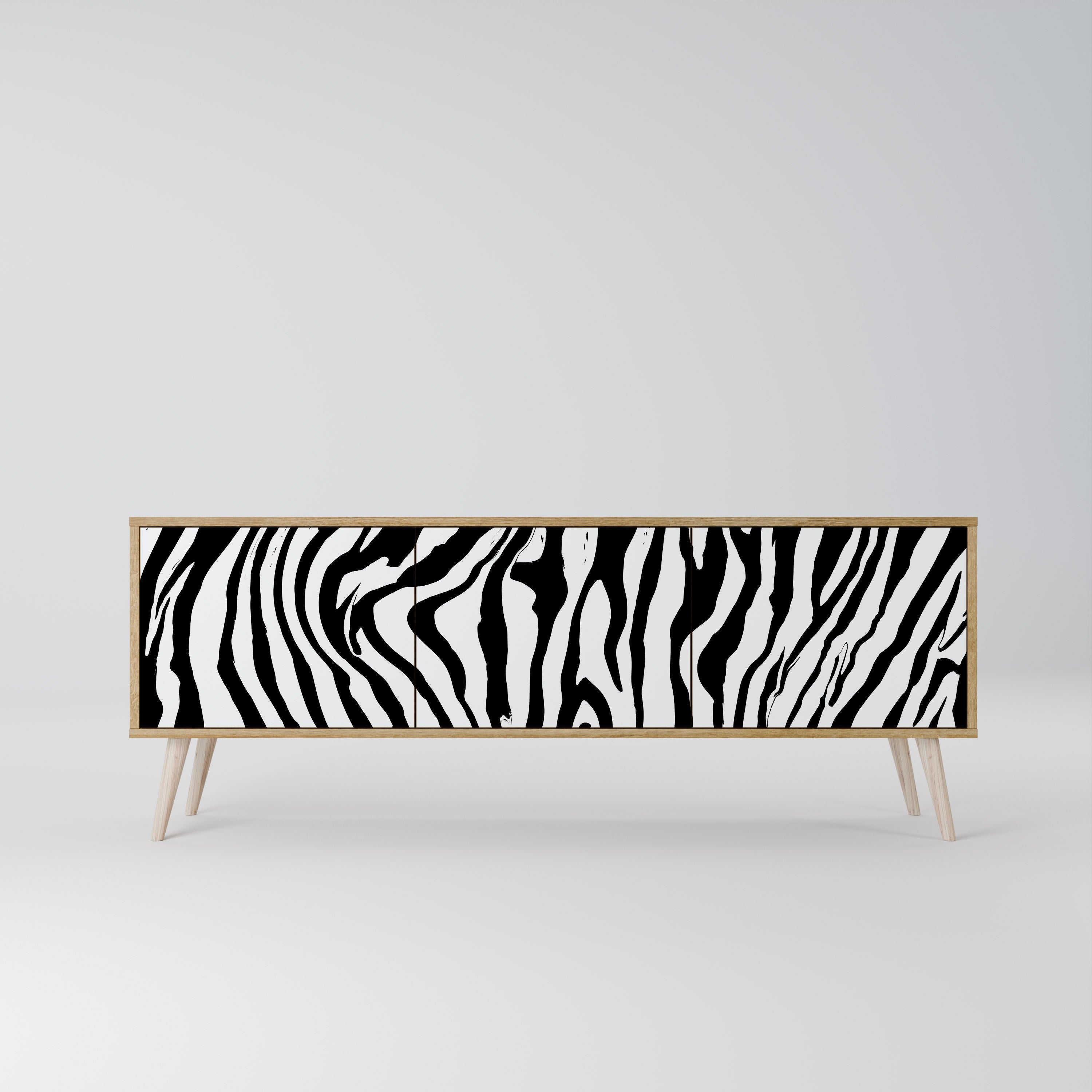 SPLENDID ZEBRA TV-bänk med 3 dörrar i ekeffekt
