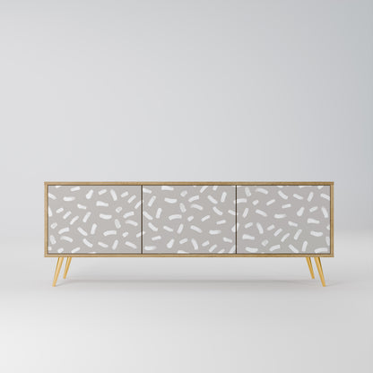 PASSING SECONDS 3-Door TV Stand in Oak Effect