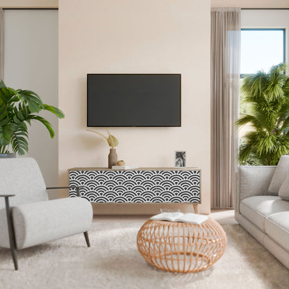 GLOOMY HOST 3-Door TV Stand in Oak Effect