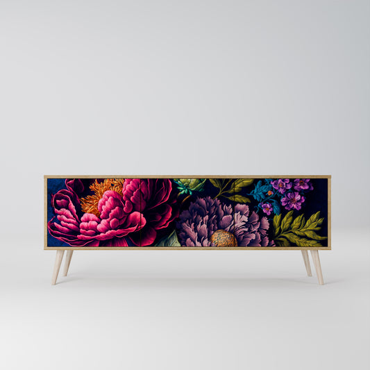 BLOOMING ELEGANCE 3-Door TV Stand in Oak Effect