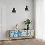 DAISY LUXE TV-bänk med 3 dörrar i ekeffekt