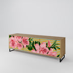 FRAGILE BEAUTY TV-bänk med 3 dörrar i ekeffekt