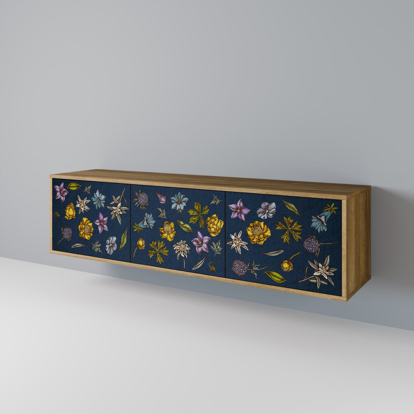 BLOMMOR PÅ MARINBLÅTT TV-BÄNK med 3 dörrar i ekeffekt