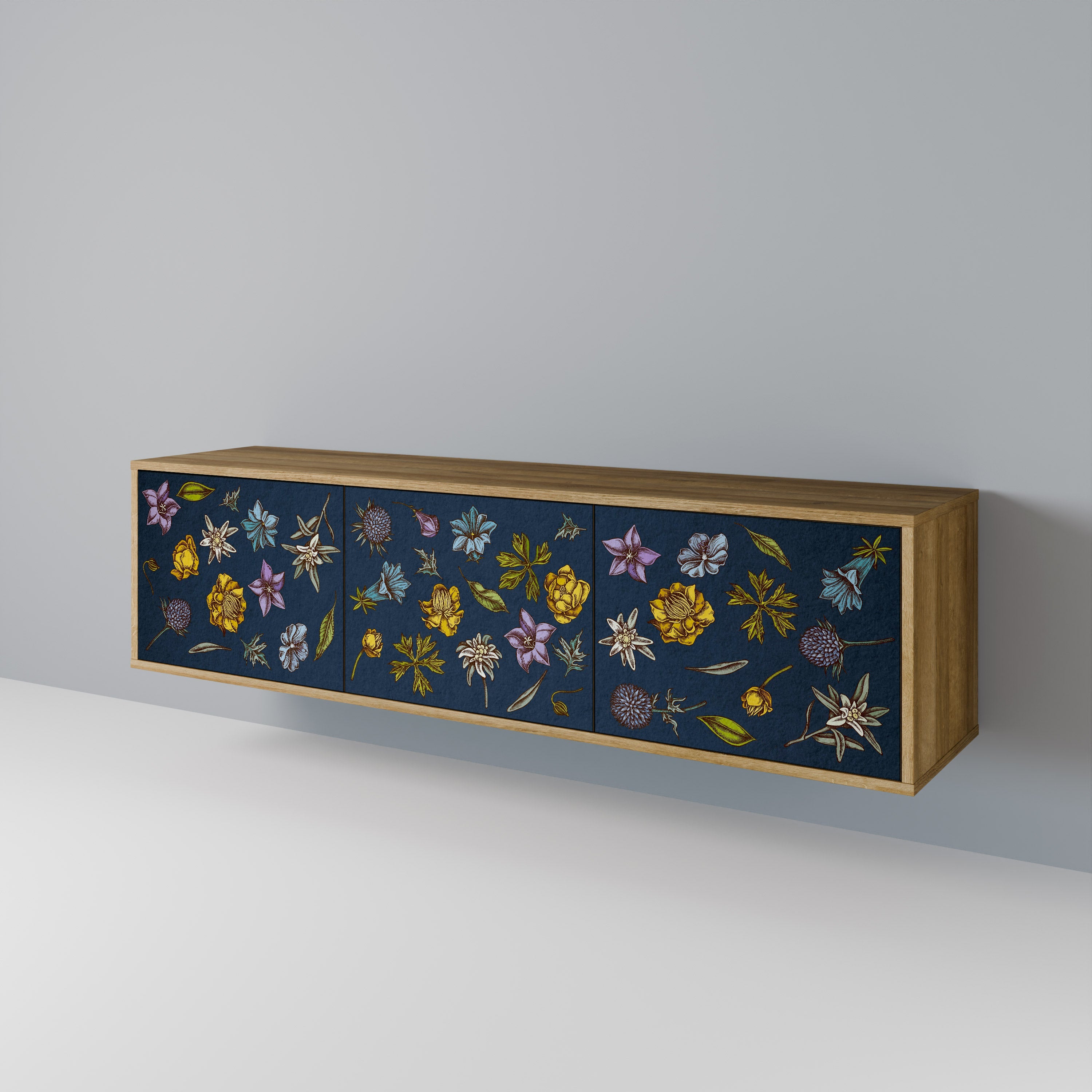 BLOMMOR PÅ MARINBLÅTT TV-BÄNK med 3 dörrar i ekeffekt