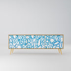 BLOOMY MORNING 3-Door TV Stand in Oak Effect