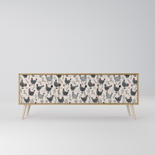 HAPPY HENS 3-Door TV Stand in Oak Effect