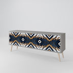 ARTFUL GEOMETRY 3-dörrars TV-bänk i grå finish