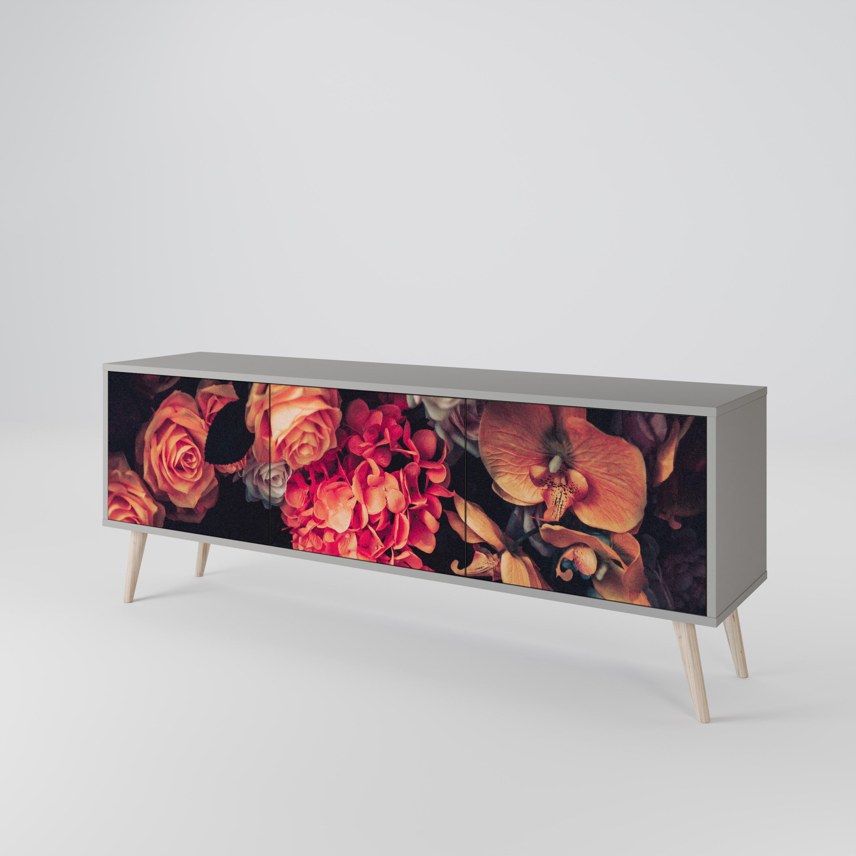 NEVERENDING BLOOM TV-bänk med 3 dörrar
