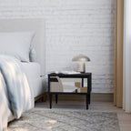 DELICATE MEMMENTO Nattduksbord i svart finish